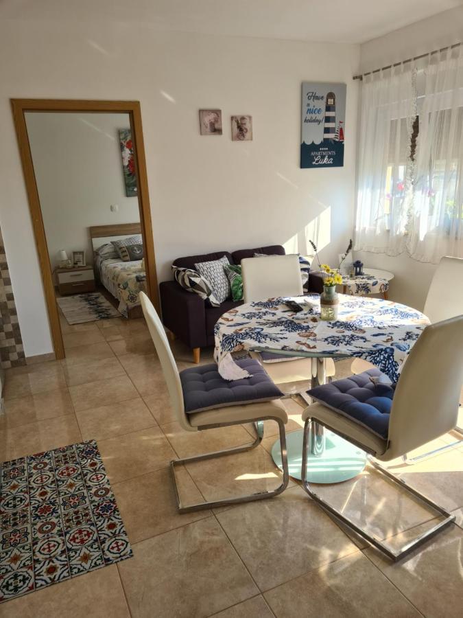 Apartman Luka Баньоле Екстер'єр фото